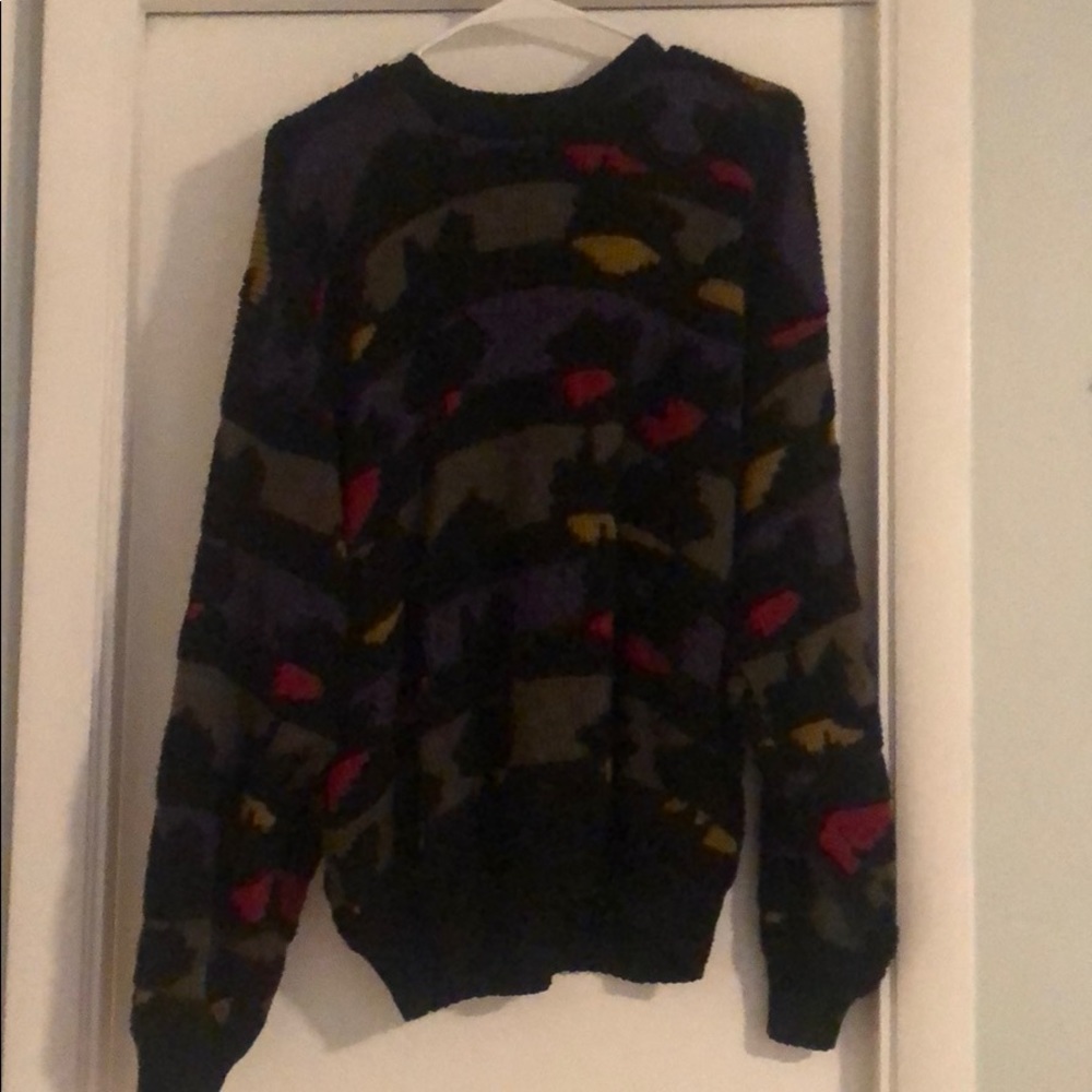 80’s Style Sweater.